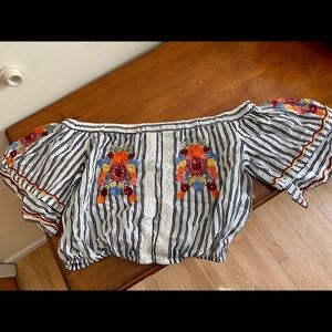 Over the shoulder crop top